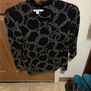 Chico's Black and White Swirl Long Sleeve Top